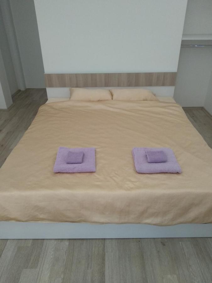 אוהריד The Brothers Villa Hotel מראה חיצוני תמונה